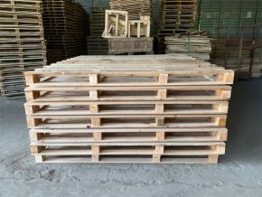Wood pallet 25