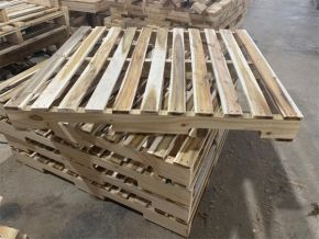 Wood pallet 10