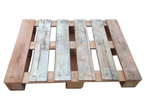 Wood pallet 07