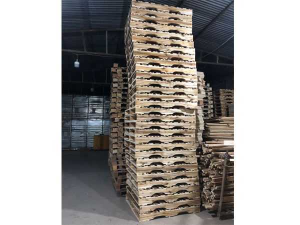 Pallet gỗ 27
